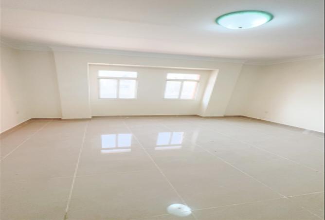 941814 - Property Image 3