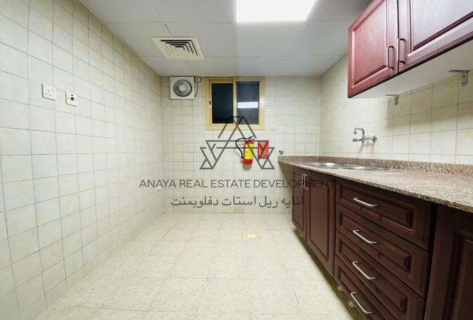 930109 - Property Image 2