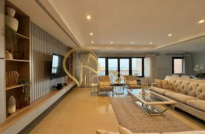 شقة - 3 غرف نوم - 4 حمامات للايجار في طريق بورتو الشرقي - بورتو أرابيا - جزيرة اللؤلؤة - الدوحة