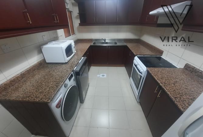 876016 - Property Image 2
