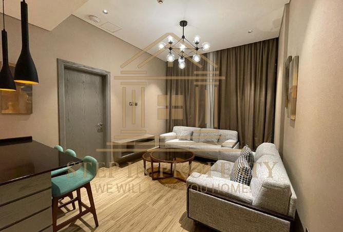 951628 - Property Image 2