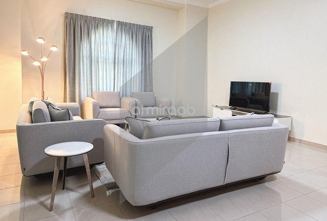 965580 - Property Image 3