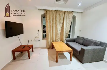 Apartment - 1 Bedroom - 1 Bathroom for rent in Umm Ghuwailina - Doha