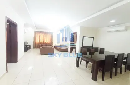 Apartment - 2 Bedrooms - 3 Bathrooms for rent in Al Sadd - Al Sadd - Doha