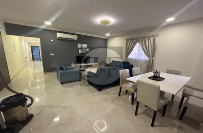 Apartment - 3 Bedrooms - 3 Bathrooms for rent in Muntazah 7 - Al Muntazah - Doha