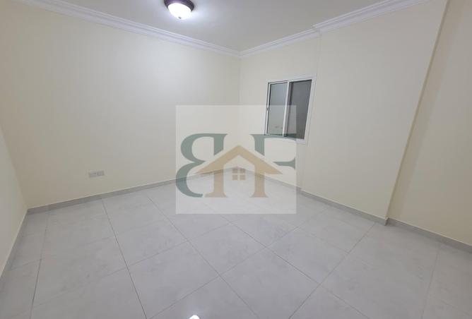 953230 - Property Image 3