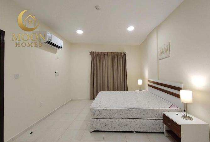 996208 - Property Image 2