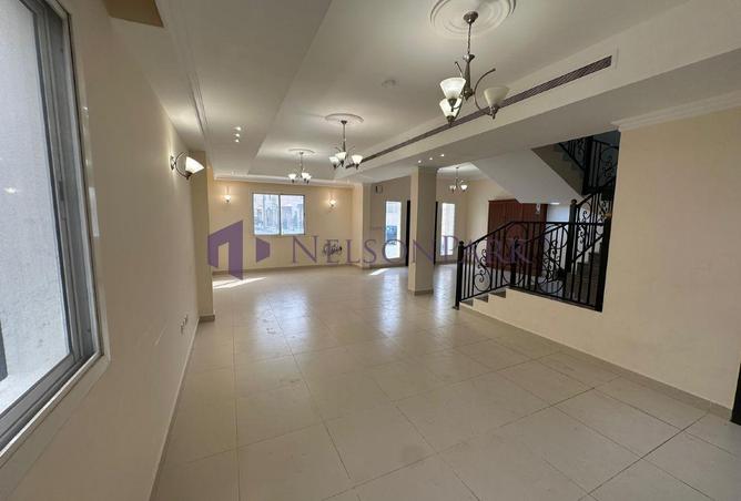 996010 - Property Image 2