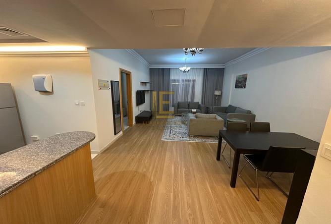 988003 - Property Image 2