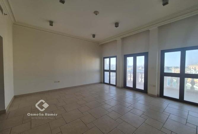 942038 - Property Image 2
