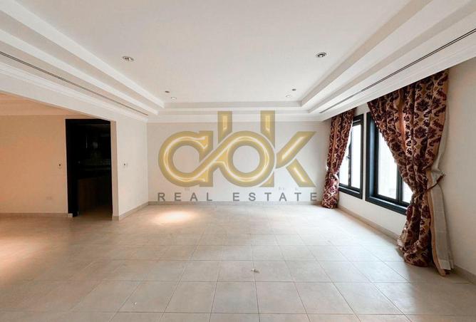 739305 - Property Image 3