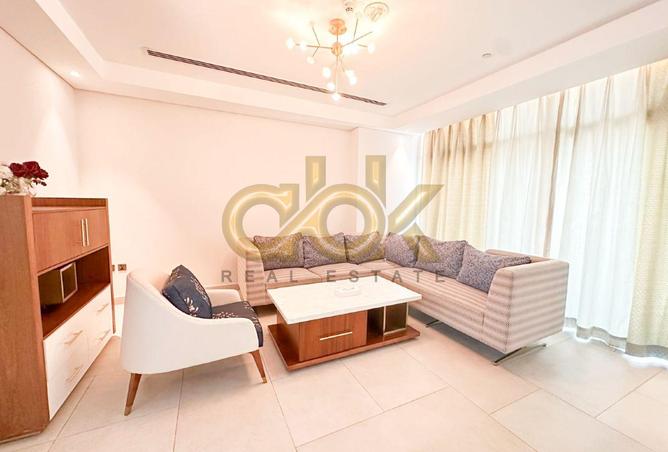 967166 - Property Image 3