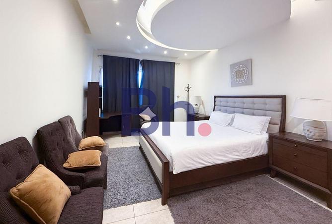 1003402 - Property Image 3