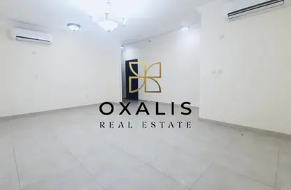 Apartment - 3 Bedrooms - 3 Bathrooms for rent in Al Sadd Road - Al Sadd - Doha