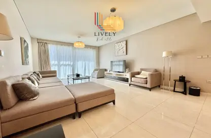 Apartment - 1 Bedroom - 2 Bathrooms for rent in Marina Residences 195 - Marina District - Lusail