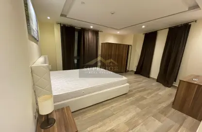 Apartment - 2 Bedrooms - 2 Bathrooms for rent in Al Sadd Road - Al Sadd - Doha