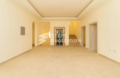 Villa - 7 Bedrooms - 7+ Bathrooms for sale in Umm Qarn - Al Daayen