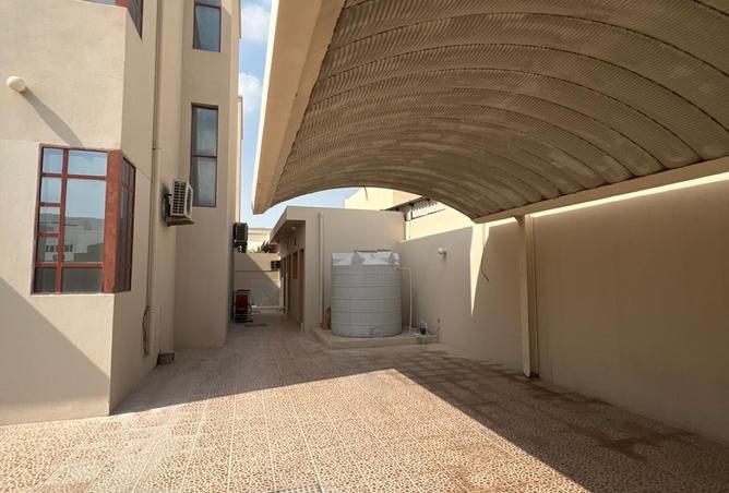 949453 - Property Image 2