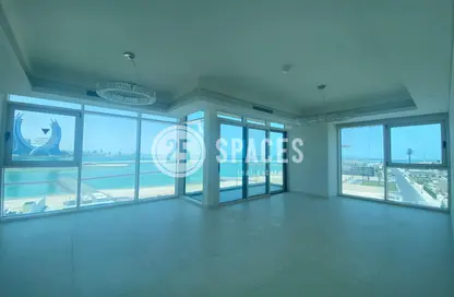 Apartment - 2 Bedrooms - 3 Bathrooms for sale in Gewan Island - The Pearl Island - Doha