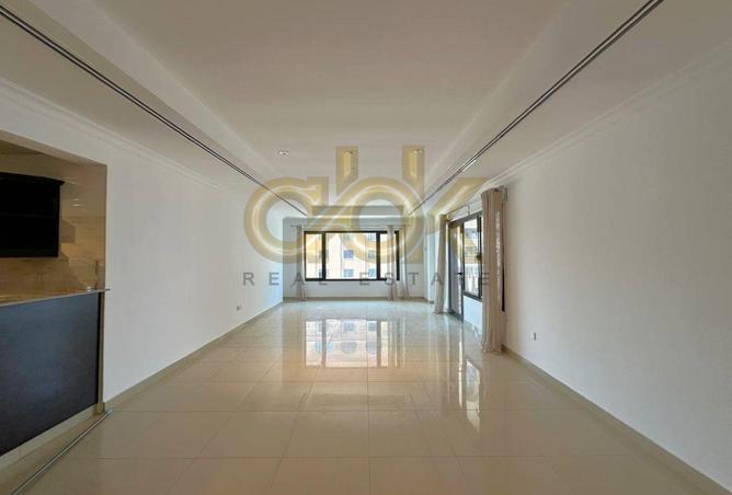 945608 - Property Main Image