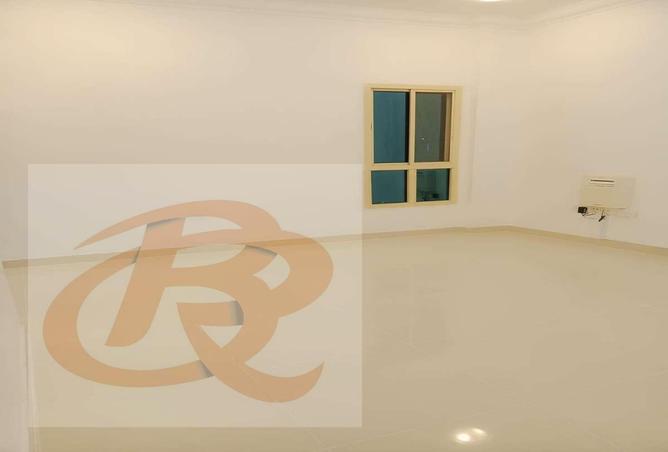 Apartment - 2 Bedrooms - 2 Bathrooms for rent in Abu Talha Street - Fereej Bin Omran - Doha