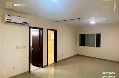 Apartment - 1 Bedroom - 1 Bathroom for rent in Old Al Ghanim - Al Ghanim - Doha