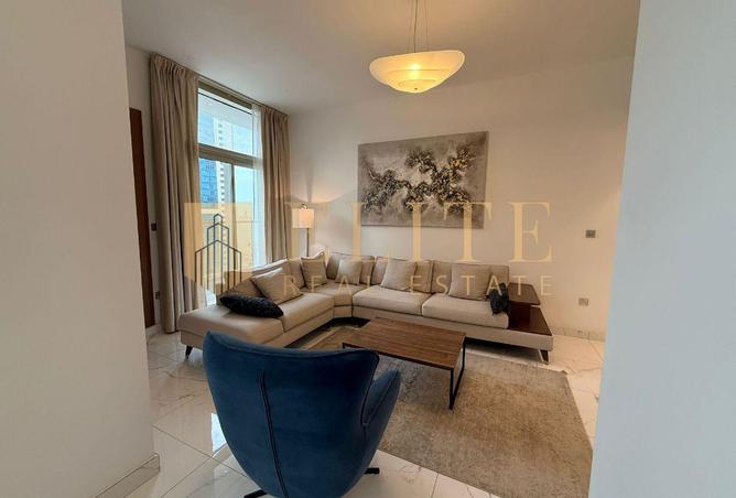 988699 - Property Image 2