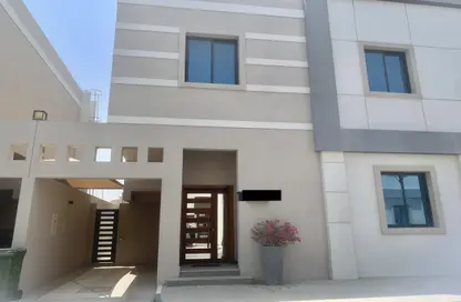 Villa - 3 Bedrooms - 3 Bathrooms for rent in Al Hanaa Street - Al Gharrafa - Doha