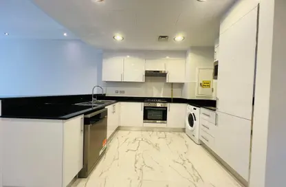 Apartment - 1 Bedroom - 2 Bathrooms for sale in Fox Hills South - Fox Hills - Lusail