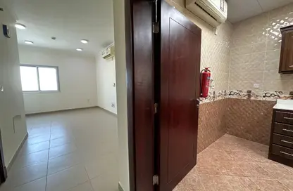 Apartment - 3 Bedrooms - 3 Bathrooms for rent in Al Amir Building - D-Ring Road - D-Ring - Doha
