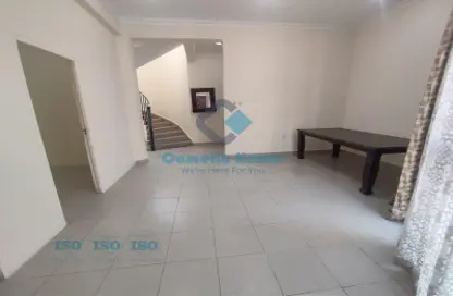 Empty Room image for: Compound - 7 Bedrooms - 4 Bathrooms for rent in Al Wakra - Al Wakra - Al Wakrah - Al Wakra, Image 1