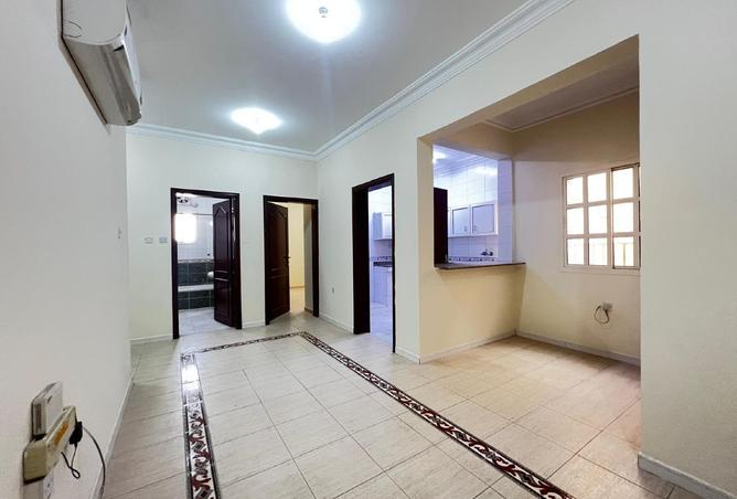 986114 - Property Image 2