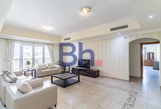 958566 - Property Image 2