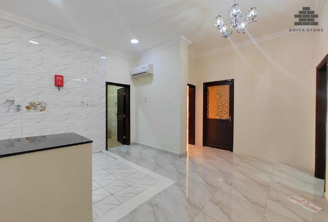 1000929 - Property Image 2