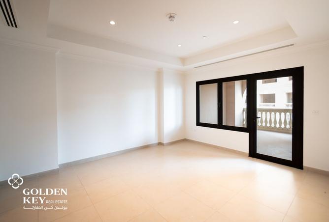 942122 - Property Main Image