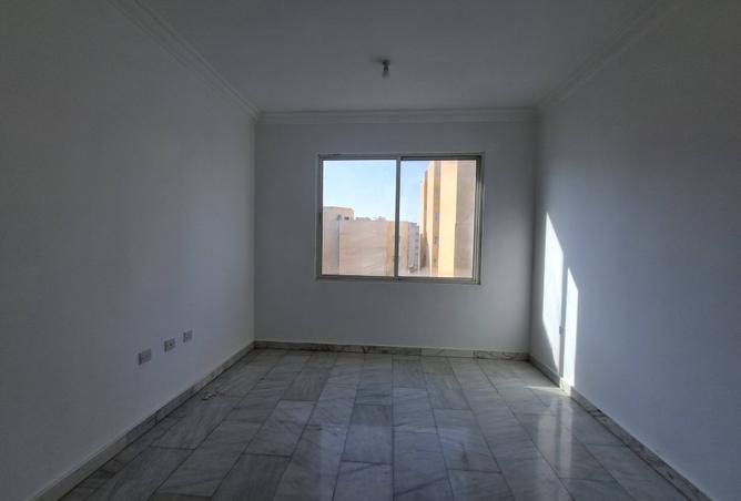 931154 - Property Image 2