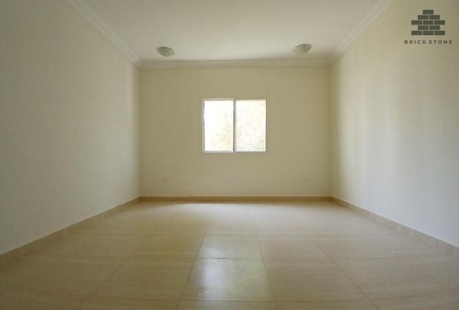 904617 - Property Image 3