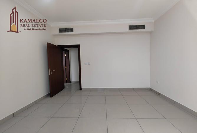 953843 - Property Image 3