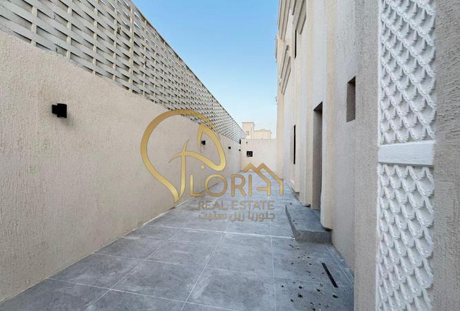 959456 - Property Image 3