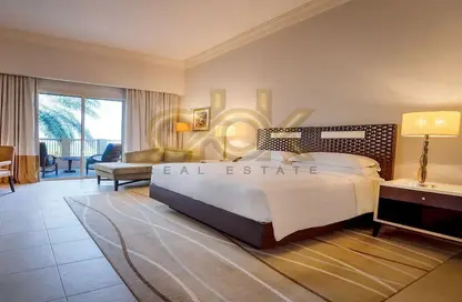 Villa - 2 Bedrooms - 3 Bathrooms for rent in Legtaifiya Lagoon - West Bay - Doha