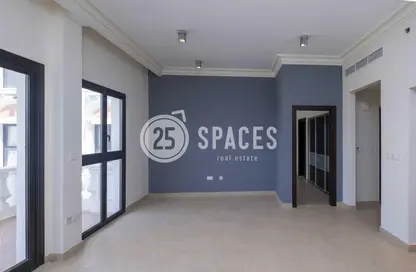 Apartment - 1 Bedroom - 2 Bathrooms for rent in Carnaval - Qanat Quartier - The Pearl Island - Doha