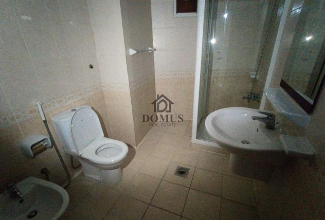 990908 - Property Image 2