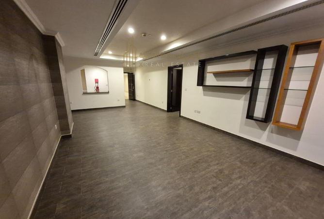 941944 - Property Image 2