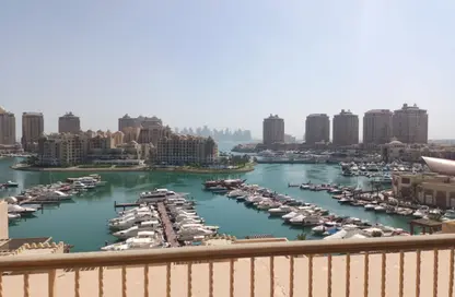 Apartment - Studio - 1 Bathroom for rent in Tower 13 - Porto Arabia - The Pearl Island - Doha