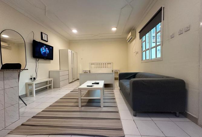 979089 - Property Image 2