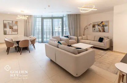 Penthouse - 3 Bedrooms - 4 Bathrooms for rent in Floresta Gardens - Floresta Gardens - The Pearl Island - Doha