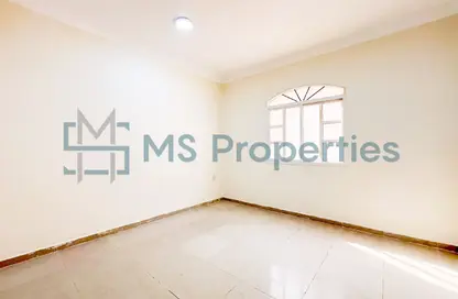 Apartment - 2 Bedrooms - 3 Bathrooms for rent in Al Nasr - Doha