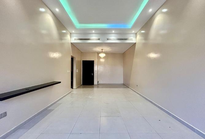 983124 - Property Image 3