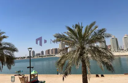 Townhouse - 1 Bedroom - 2 Bathrooms for rent in Viva East - Viva Bahriyah - The Pearl Island - Doha