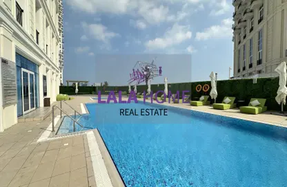 Pool image for: Penthouse - 4 Bedrooms - 4 Bathrooms for rent in Viva West - Viva Bahriyah - The Pearl Island - Doha, Image 1